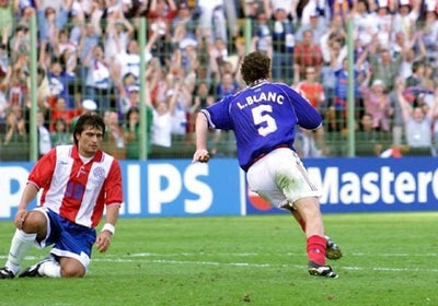 Les joueurs de foot nés en novembre : anniversaire foot novembre