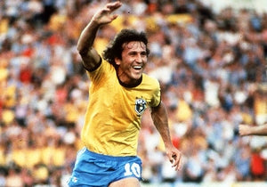 On te fait découvrir la carrière de Zico, dit le "Pelé Blanc"