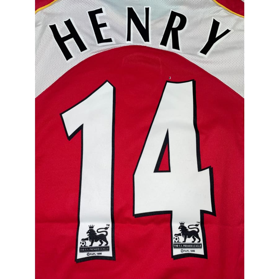 Les maillots retro vintage d'Arsenal qui ont marqué l'histoire du club Les maillots retro vintage d'Arsenal qui ont marqué l'histoire du club