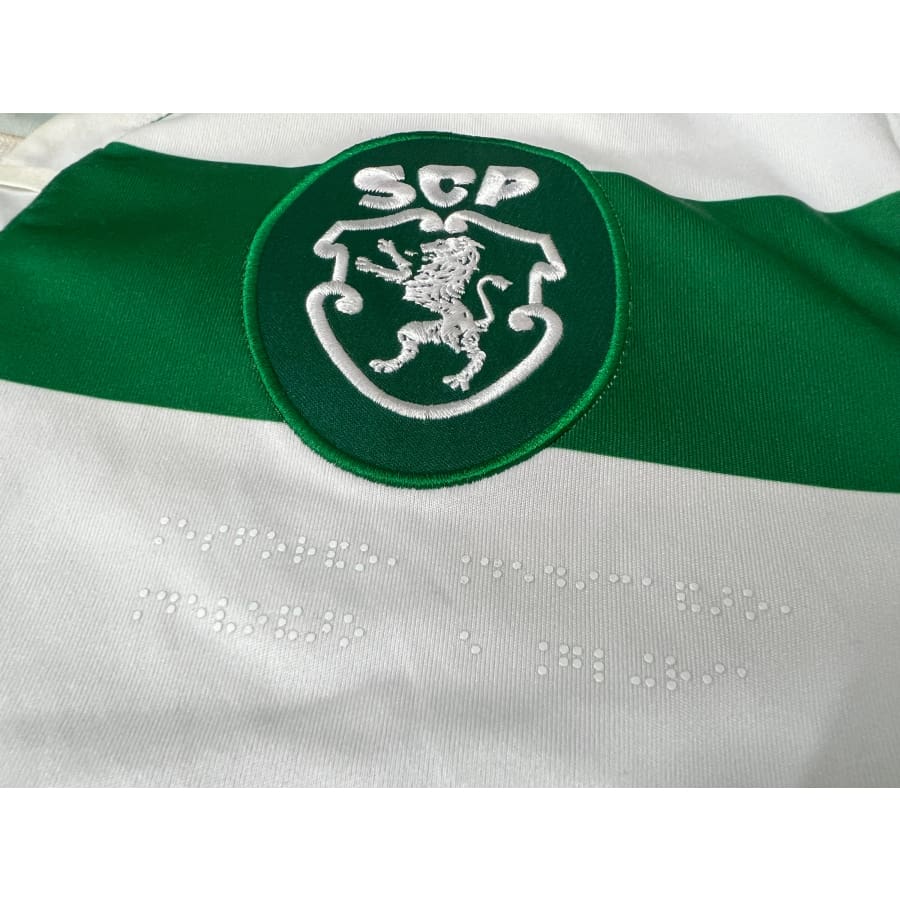Nouveau maillot du Sporting Lisbonne : un hommage appuyé à un certain Nouveau maillot du Sporting Lisbonne : un hommage appuyé à un certain
