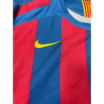 Maillot football vintage FC Barcelone domicile #10 Ronaldinho saison 2005-2006 - Nike - Barcelone