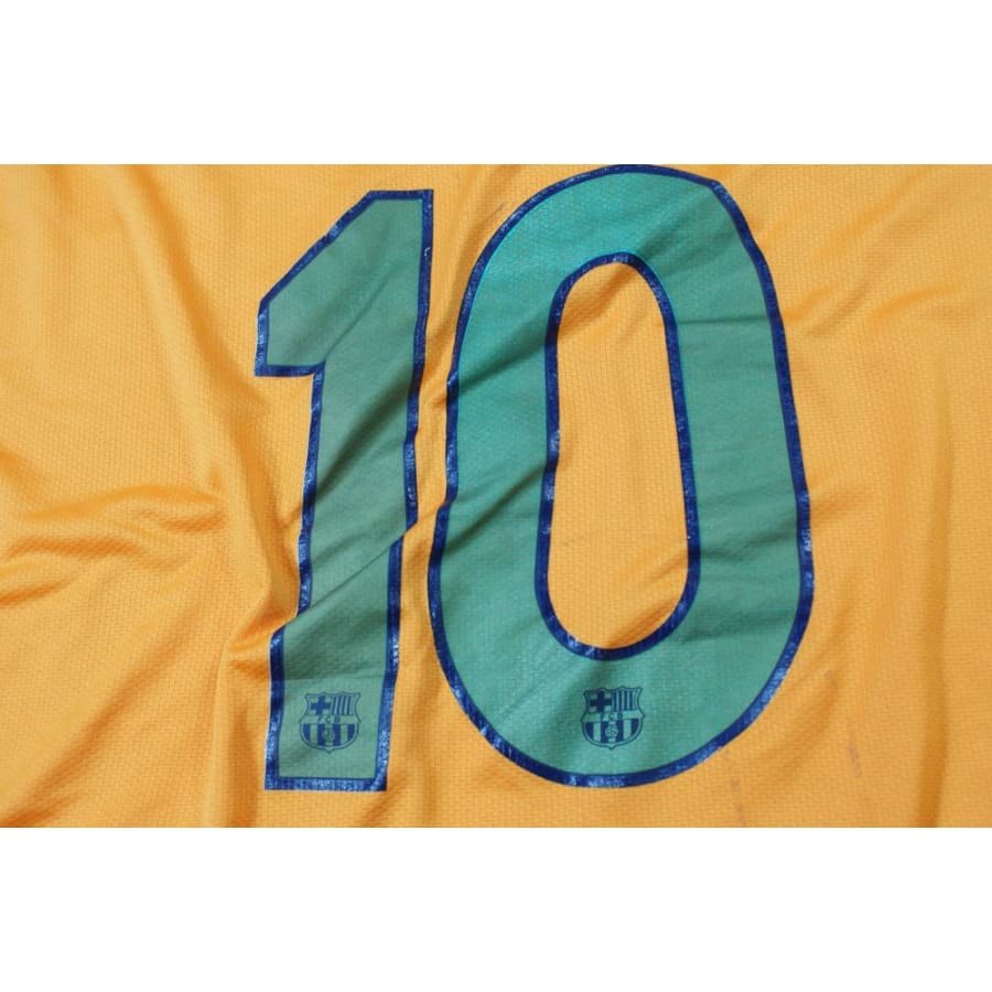 Maillot de foot rétro extérieur FC Barcelone N°10 RONALDINHO 2006-2007 - Nike - Barcelone