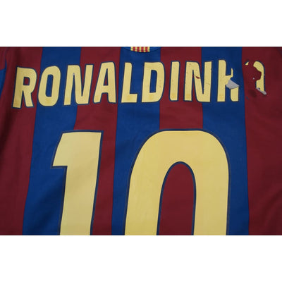 Maillot de foot vintage FC Barcelone #10 Ronaldinho 2005-2006 - Nike - Barcelone