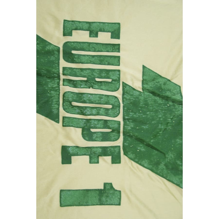 Europe : retour sur le maillot third du FC Nantes 2001-2002 Europe : retour sur le maillot third du FC Nantes 2001-2002